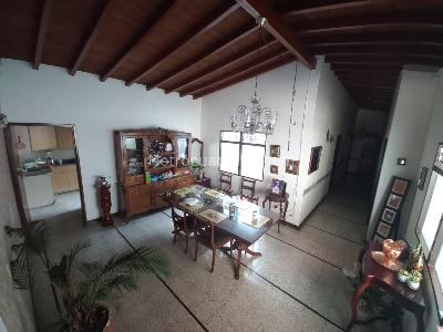 Casa de 5 alcobas en venta en La Castellana, Medellín, 173 m² · foto 13 de 20