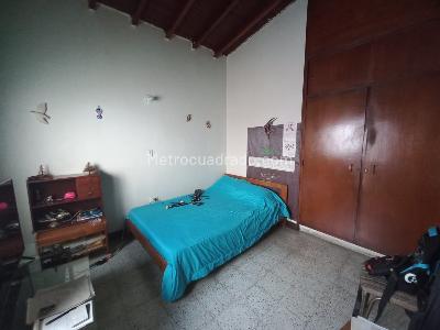 Casa de 5 alcobas en venta en La Castellana, Medellín, 173 m² · foto 16 de 20