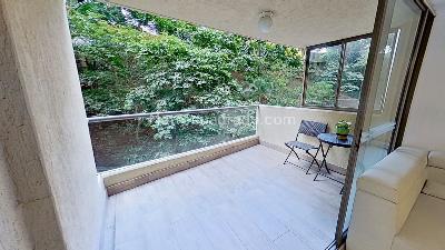 Apartamento de 3 alcobas en venta en Loma De Los Bernal, Medellín, 91 m² · foto 3 de 20