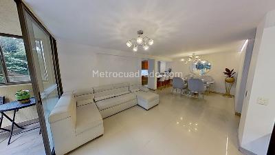 Apartamento de 3 alcobas en venta en Loma De Los Bernal, Medellín, 91 m² · foto 4 de 20
