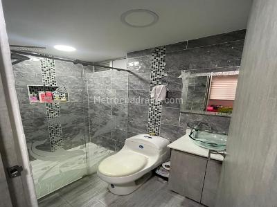 Apartamento de 3 alcobas en venta en Niquia, Bello, 65 m² · foto 12 de 18