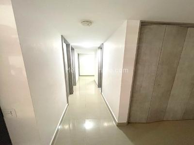 Apartamento de 3 alcobas en venta en Niquia, Bello, 65 m² · foto 17 de 18