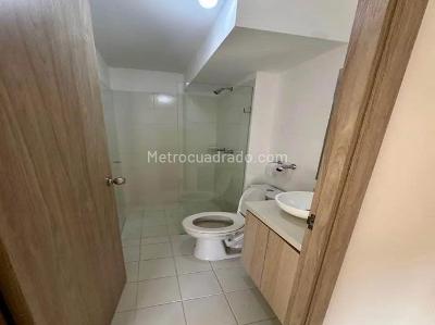 Apartamento en venta en Calasanz, Medellín · foto 4 de 8