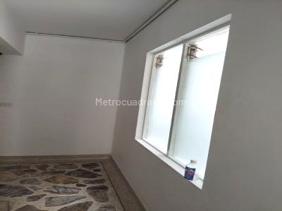 Casa de 3 alcobas en venta en Machado, Bello, 104 m² · foto 6 de 12