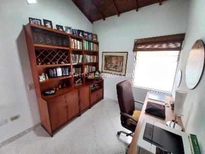 Casa de 4 alcobas en venta en La Florida, Bello, 97 m² · foto 11 de 17
