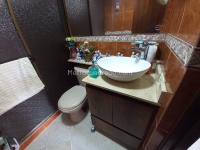 Casa de 4 alcobas en venta en La Florida, Bello, 97 m² · foto 13 de 17
