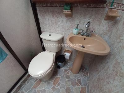Casa de 4 alcobas en venta en La Florida, Bello, 97 m² · foto 15 de 17