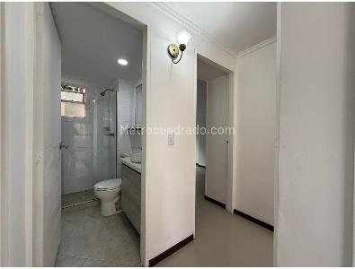 Apartamento en venta en Calasanz, Medellín · foto 12 de 19