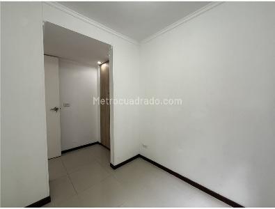 Apartamento en venta en Calasanz, Medellín · foto 14 de 19