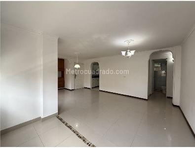 Apartamento en venta en Calasanz, Medellín · foto 3 de 19
