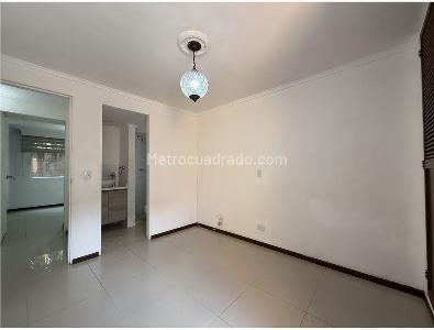 Apartamento en venta en Calasanz, Medellín · foto 8 de 19