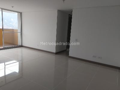 Apartamento de 3 alcobas en venta en Machado, Bello, 61 m² · foto 12 de 12