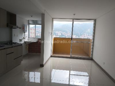 Apartamento de 3 alcobas en venta en Machado, Bello, 61 m² · foto 3 de 12