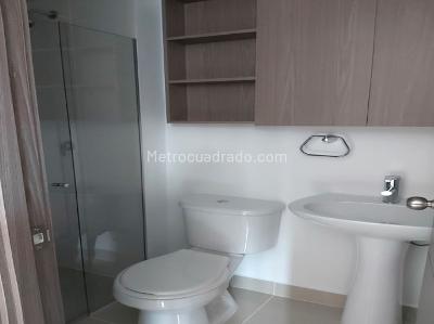 Apartamento de 3 alcobas en venta en Machado, Bello, 61 m² · foto 9 de 12