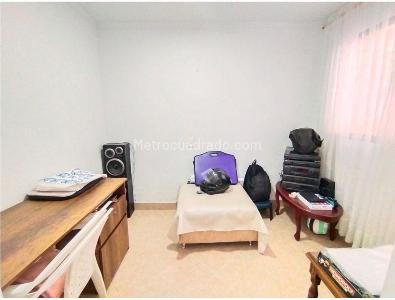 Casa de 5 alcobas en venta en Bello, Bello, 135 m² · foto 17 de 20