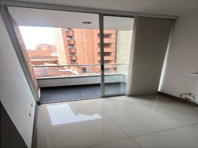 Apartamento de 2 alcobas en venta en Laureles, Medellín, 48 m² · foto 16 de 17