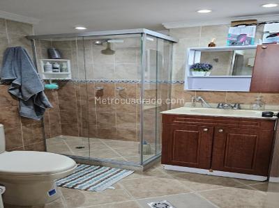 Apartamento de 3 alcobas en venta en Laureles, Medellín, 80 m² · foto 10 de 20