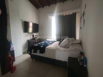 Apartamento de 3 alcobas en venta en Laureles, Medellín, 80 m² · foto 16 de 20