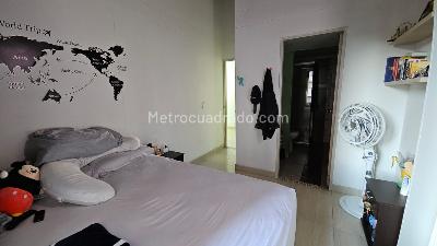 Apartamento de 3 alcobas en venta en Laureles, Medellín, 80 m² · foto 6 de 20