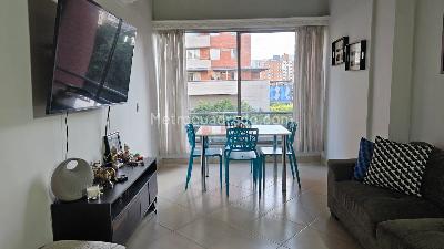 Apartamento de 3 alcobas en venta en Laureles, Medellín, 80 m² · foto 9 de 20