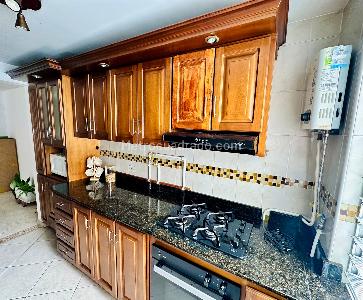 Apartamento de 3 alcobas en venta en Cordoba, Medellín, 78 m² · foto 9 de 17