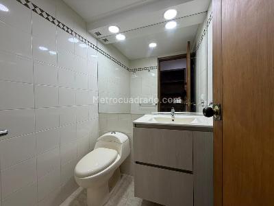 Apartamento en venta en Laureles, Medellín · foto 15 de 20