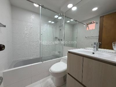 Apartamento en venta en Laureles, Medellín · foto 16 de 20