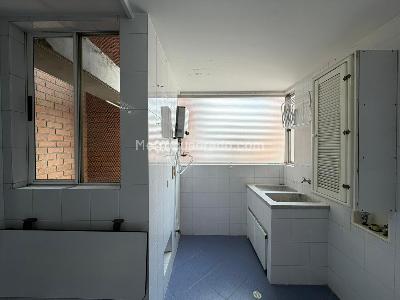 Apartamento en venta en Laureles, Medellín · foto 19 de 20