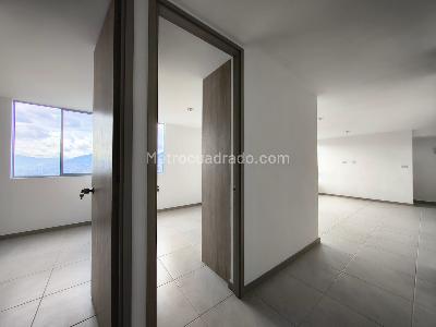 Apartamento en venta en La Cuenca, Envigado · foto 7 de 14