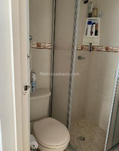 Apartamento de 3 alcobas en venta en Villa Hermosa, Medellín, 57 m² · foto 11 de 16