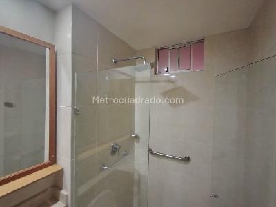 Apartamento de 3 alcobas en venta en Laureles, Medellín, 132 m² · foto 20 de 20