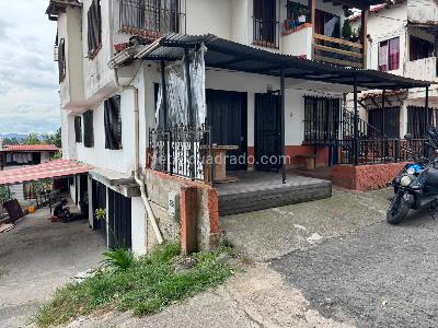 Casa de 4 alcobas en venta en Barrio La Esmeralda, Rionegro, 97 m² · foto 5 de 15