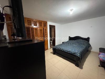Casa de 4 alcobas en venta en Barrio La Esmeralda, Rionegro, 97 m² · foto 7 de 15
