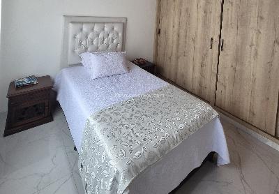 Casa de 5 alcobas en venta en Bolivariana, Medellín, 212 m² · foto 11 de 20