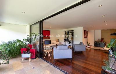 Apartamento en venta en El Poblado, Medellín · foto 8 de 20