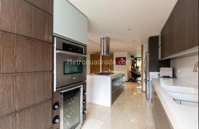 Apartamento en venta en El Poblado, Medellín · foto 15 de 20