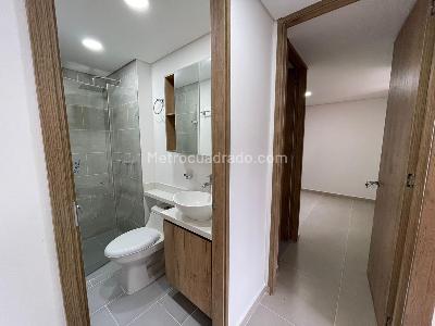 Apartamento de 2 alcobas en venta en Tranvia, Rionegro, 51 m² · foto 7 de 20
