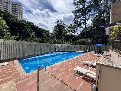Apartamento de 3 alcobas en venta en Los Balsos 2, Medellín, 116 m² · foto 11 de 12