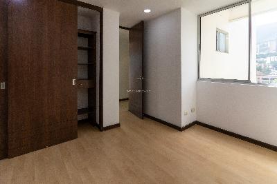 Apartamento de 3 alcobas en venta en Los Balsos 2, Medellín, 116 m² · foto 6 de 12