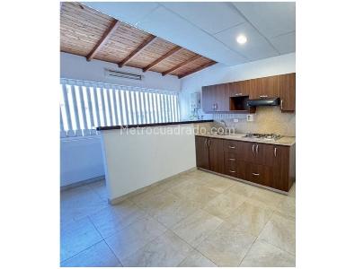 Apartamento en venta en Laureles, Medellín · foto 3 de 11