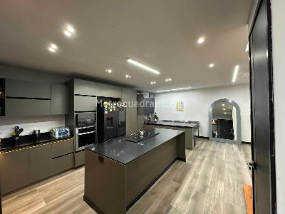 Casa de 3 alcobas en venta en Rionegro, Rionegro, 128 m² · foto 3 de 14