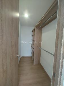 Apartamento de 2 alcobas en venta en El Porvenir, Rionegro, 75 m² · foto 13 de 15