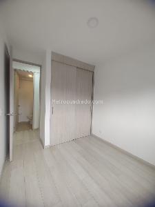Apartamento de 3 alcobas en venta en San Antonio De Pereira, Rionegro, 80 m² · foto 14 de 20