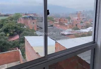 Apartamento en venta en Buenos Aires, Medellín · foto 10 de 20