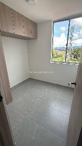 Apartamento de 3 alcobas en venta en Centro, Rionegro, 50 m² · foto 2 de 17