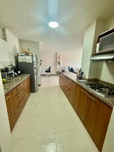Apartamento de 2 alcobas en venta en Rionegro, Rionegro, 74 m² · foto 3 de 9
