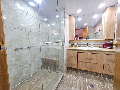 Apartamento de 3 alcobas en venta en Laureles, Medellín, 224 m² · foto 11 de 20