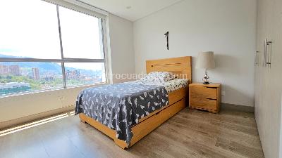 Apartamento de 3 alcobas en venta en Envigado, Medellín, 169 m² · foto 10 de 20