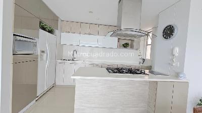 Apartamento de 3 alcobas en venta en Envigado, Medellín, 169 m² · foto 18 de 20