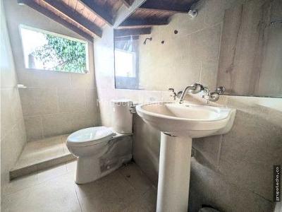 Casa de 5 alcobas en venta en Poblado Los Balsos, Medellín, 261 m² · foto 6 de 20